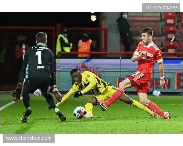 门兴本赛季定位球表现稳健，攻防效率持续提升