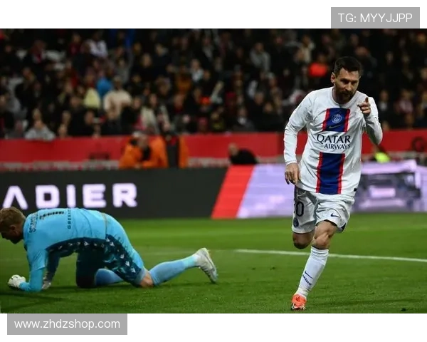 巴黎边路进攻看似犀利，实则缺乏层次与持续威胁